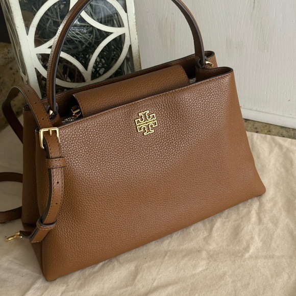 868+! New Tory Burch Britten in moose Leather Satchel and Britten cardholder - Picture 9 of 16